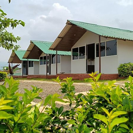 Shelby Pawana Lake Cottages & Camping Tents Lonavala Luaran gambar