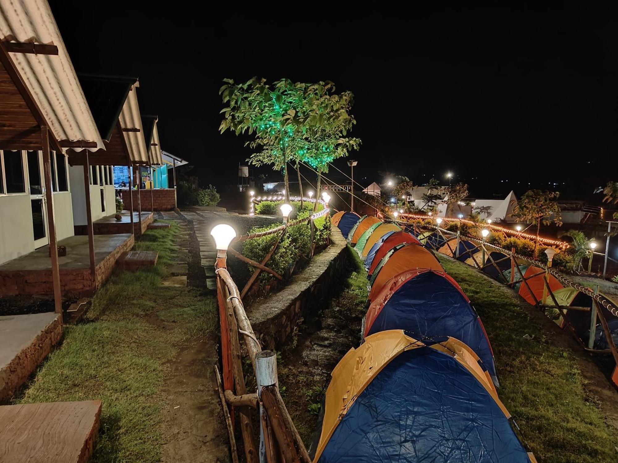 Shelby Pawana Lake Cottages & Camping Tents Lonavala Luaran gambar