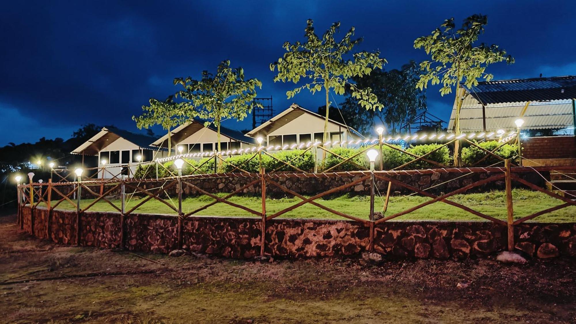 Shelby Pawana Lake Cottages & Camping Tents Lonavala Luaran gambar