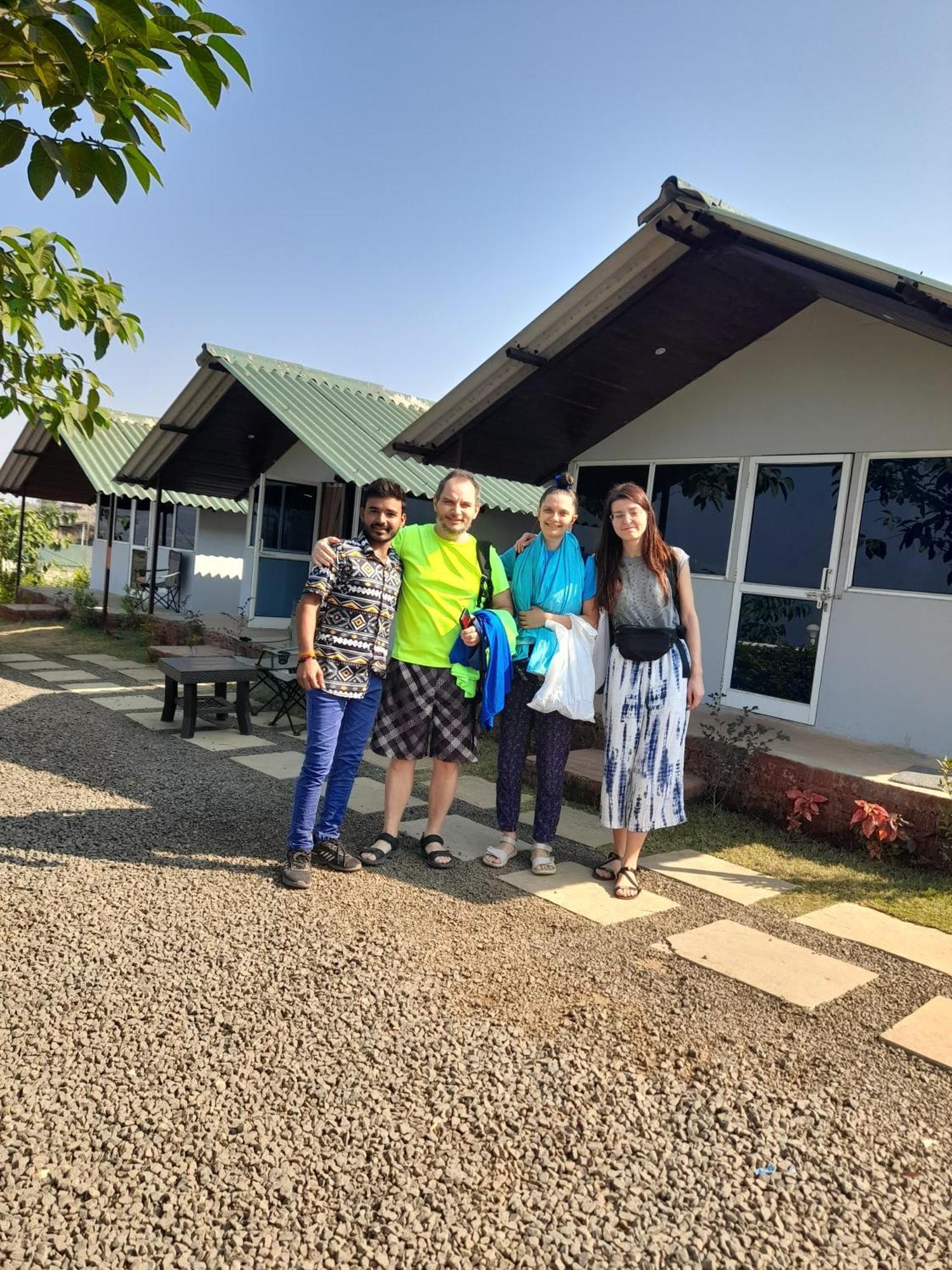 Shelby Pawana Lake Cottages & Camping Tents Lonavala Luaran gambar