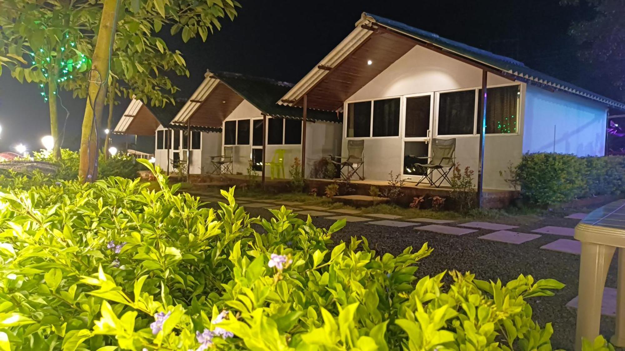 Shelby Pawana Lake Cottages & Camping Tents Lonavala Luaran gambar
