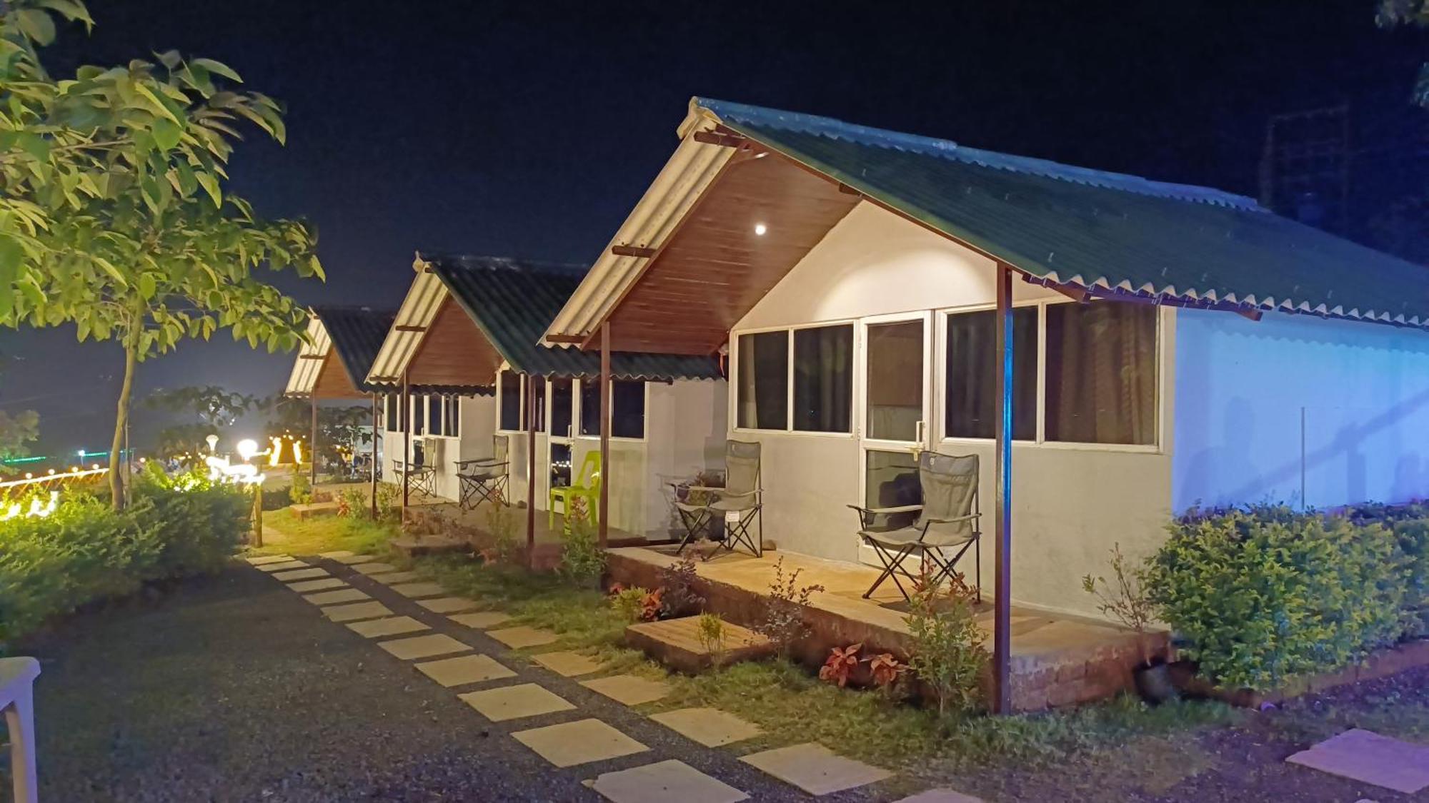 Shelby Pawana Lake Cottages & Camping Tents Lonavala Luaran gambar